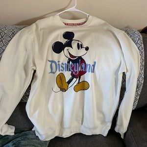 2022 DISNEYLAND CREWNECK